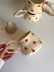 Cute Minimalist Pumpkin Halloween Mug