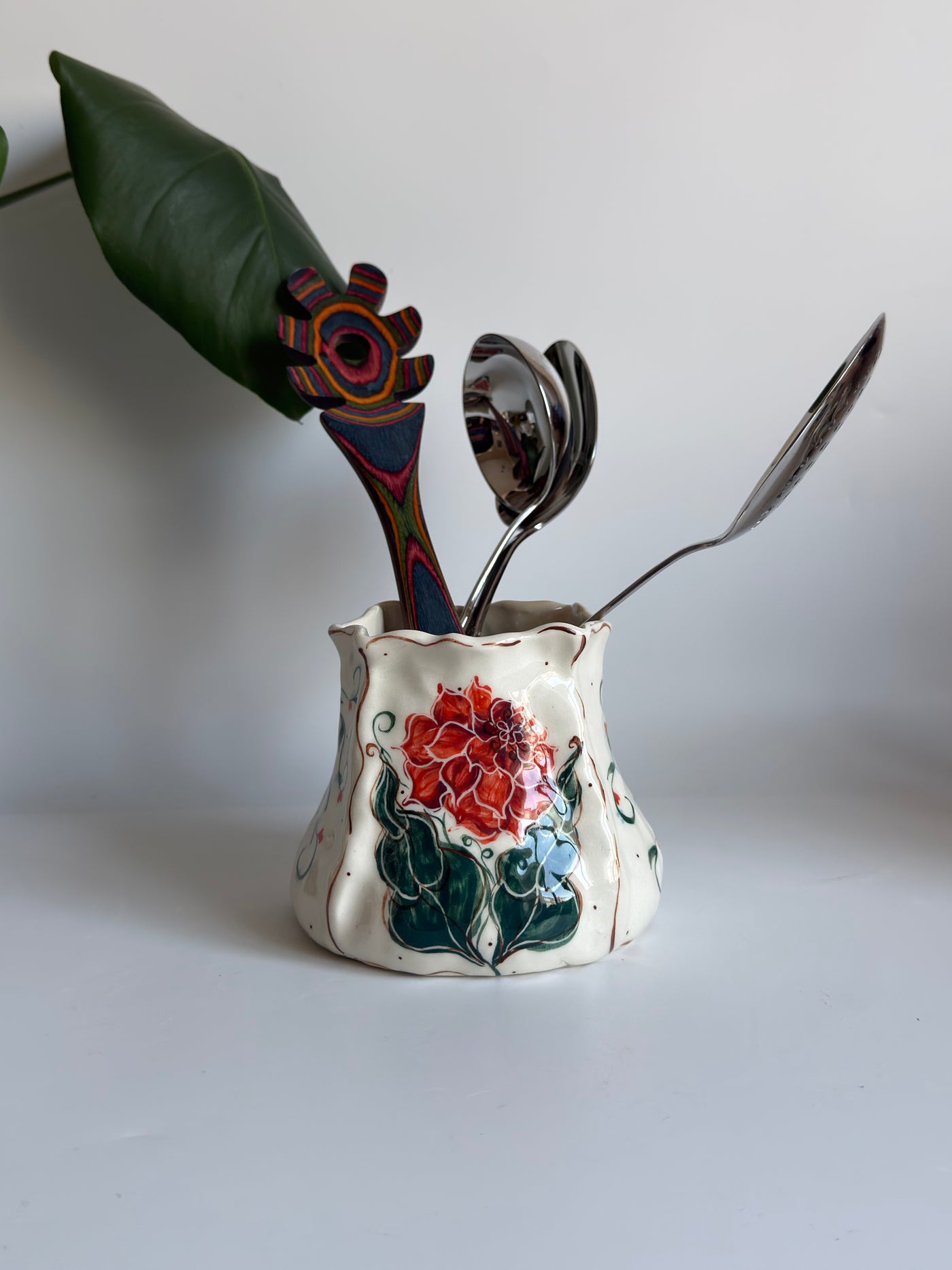 Dahlia Flowers Utensil Holder / Vase