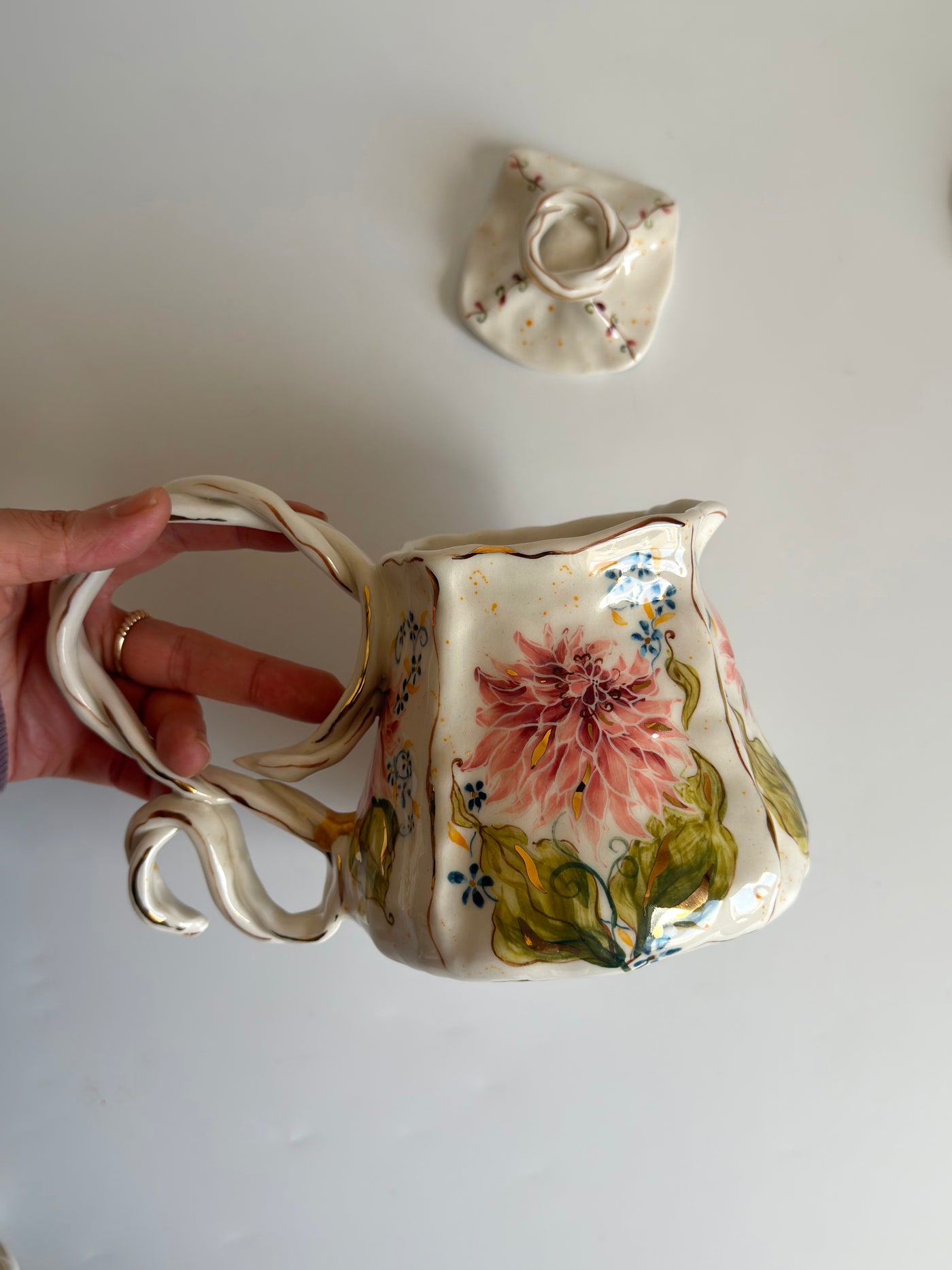 Pink Dahlia Flowers Teapot