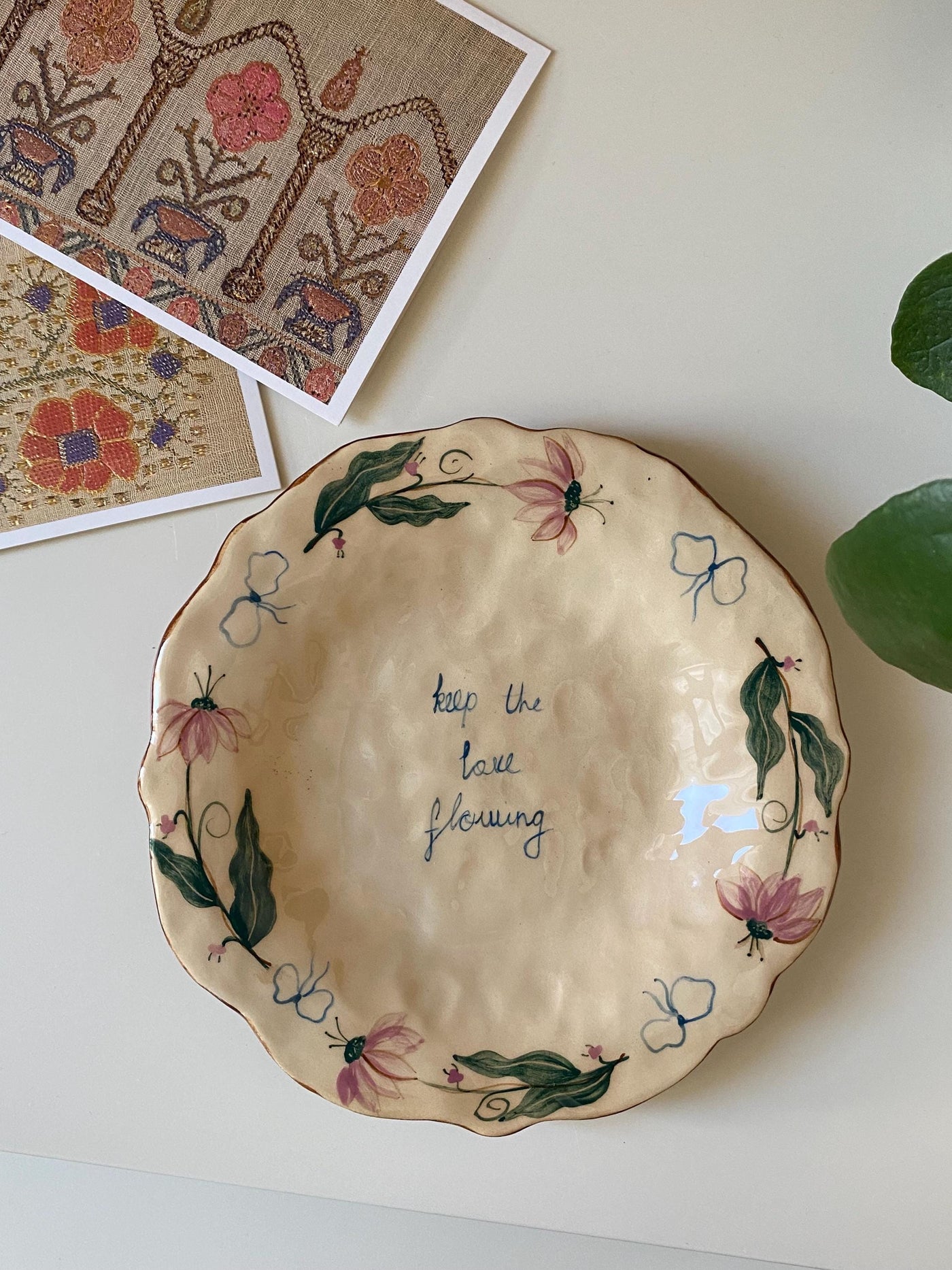 Keep the Love Flowing Plate
