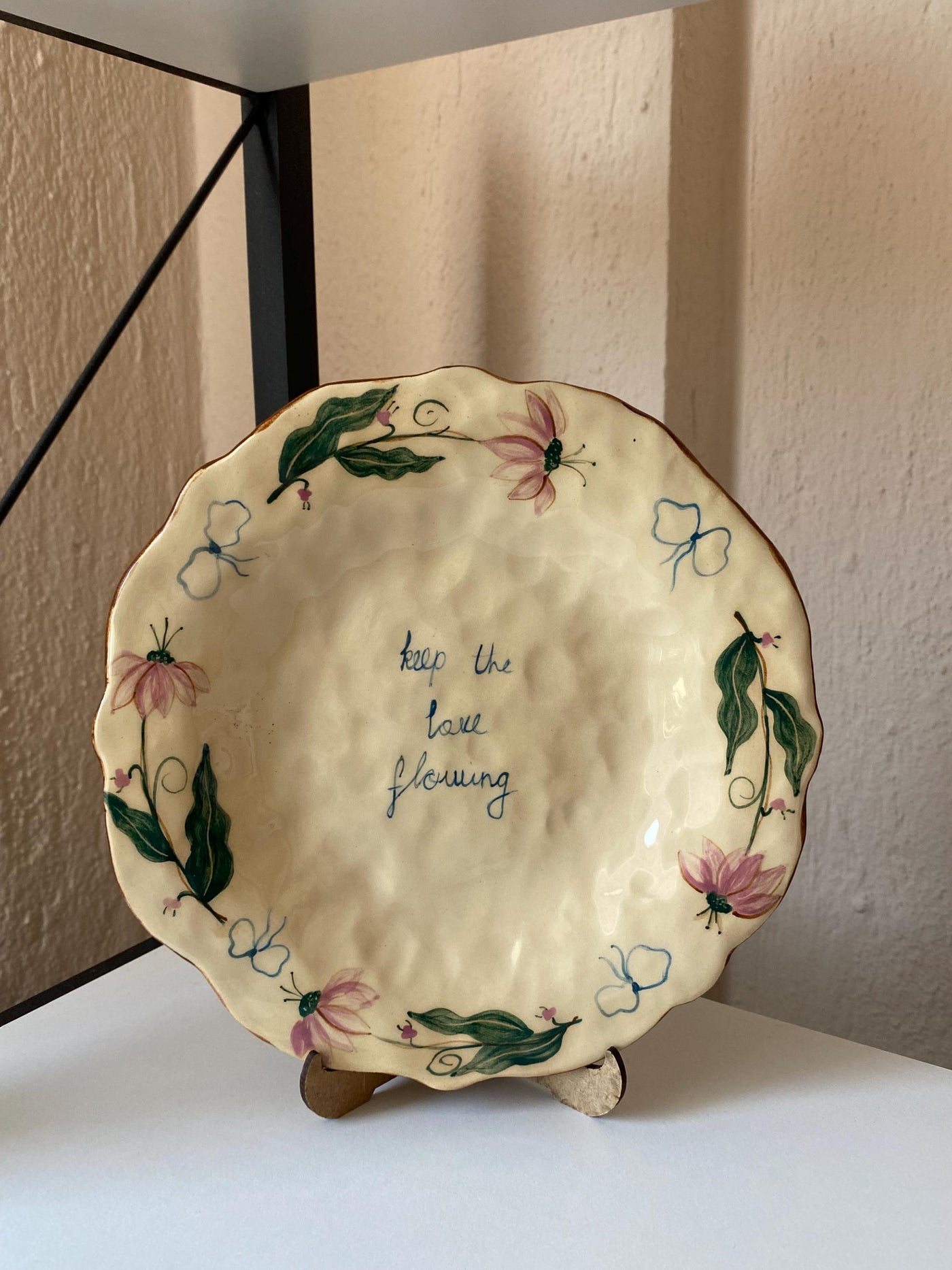Keep the Love Flowing Plate