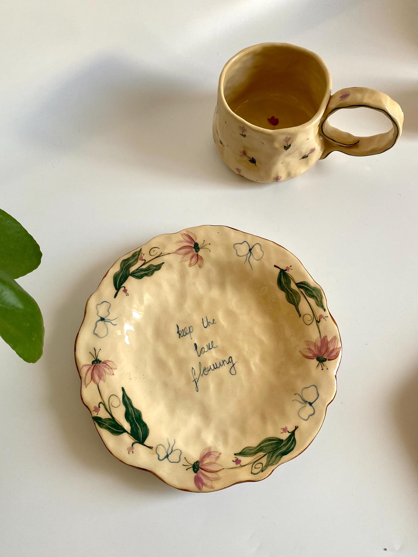 Keep the Love Flowing Plate
