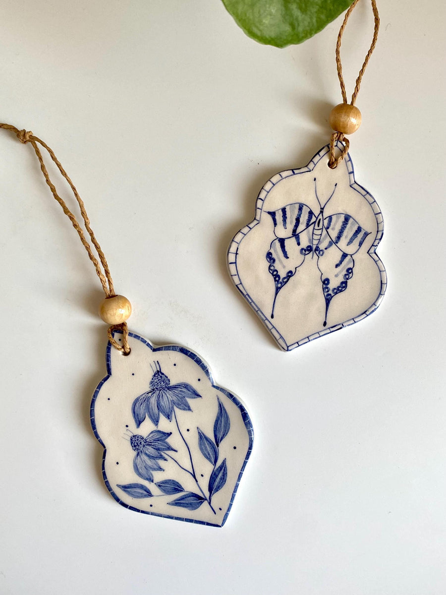 Butterfly & Daisy Wall Hanging