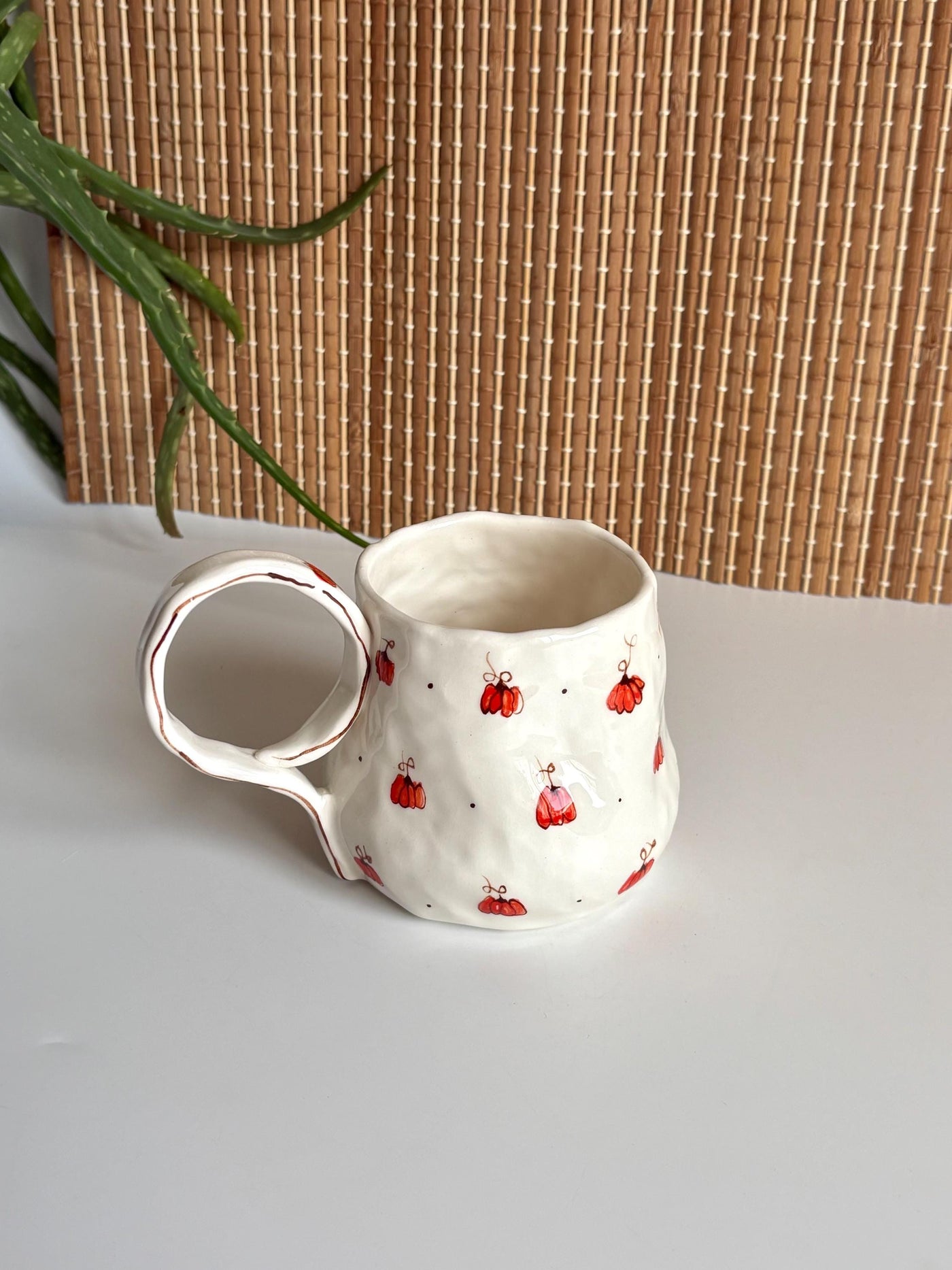 Cute Minimalist Pumpkin Halloween Mug