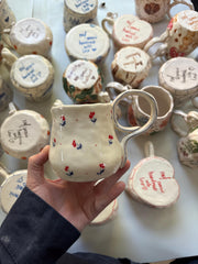 Cute Minimalist Poppy Flower Mug