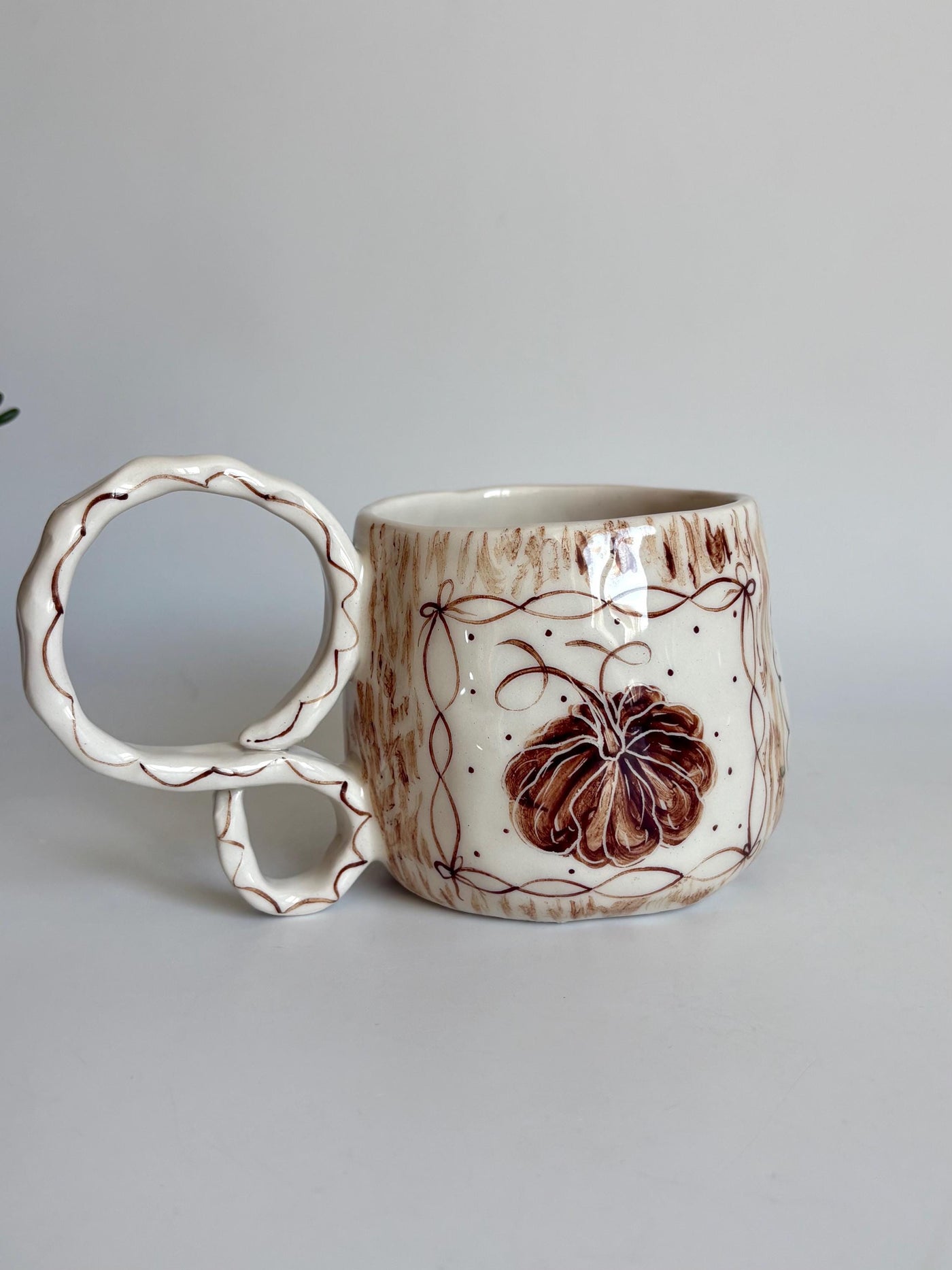 Brown Pumpkin in Framed Mug