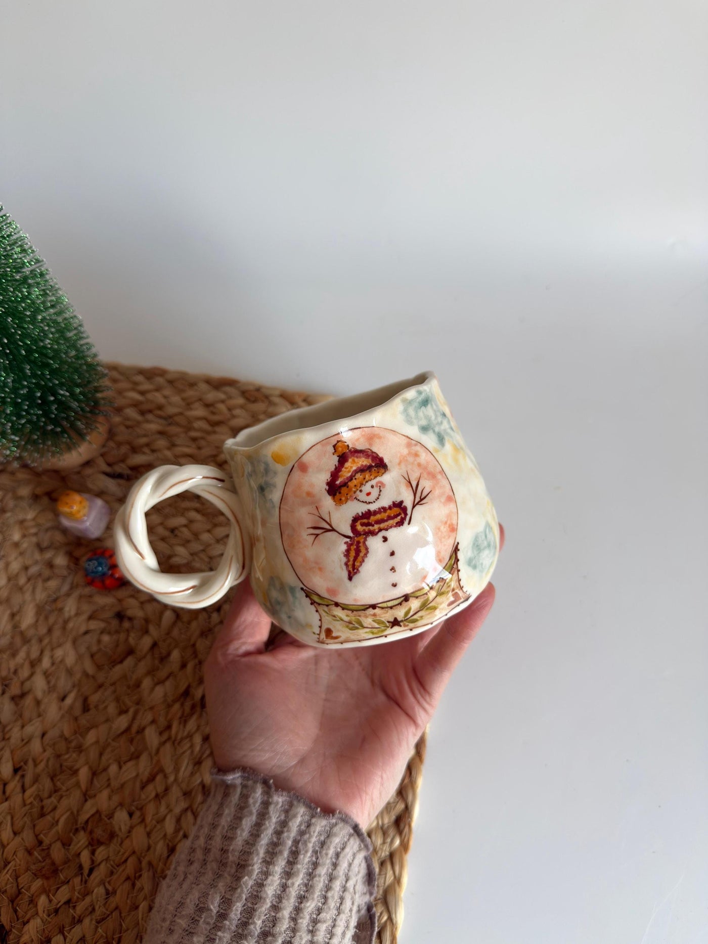 Snowman - Christmas Snow Globe Mug