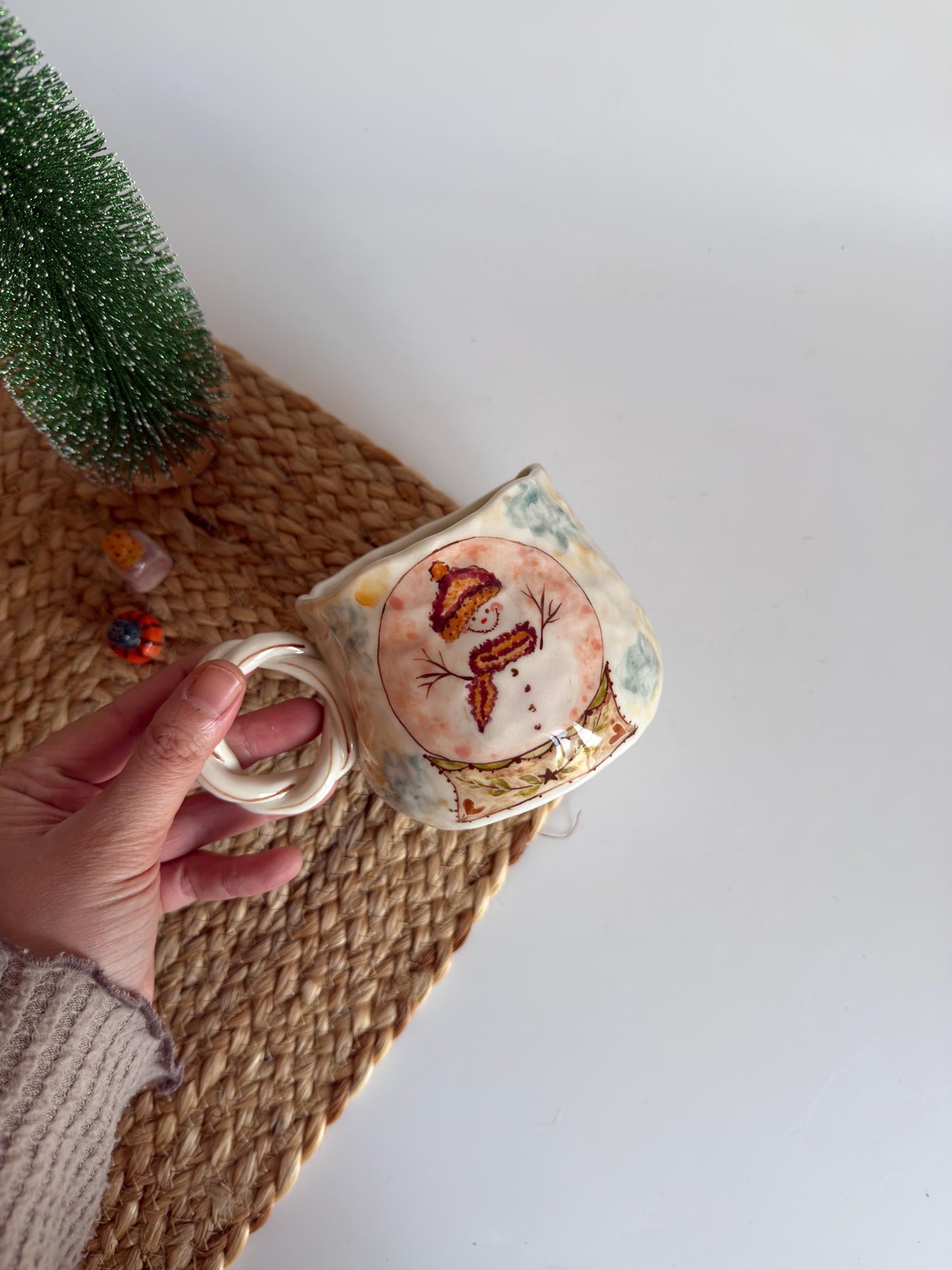 Snowman - Christmas Snow Globe Mug
