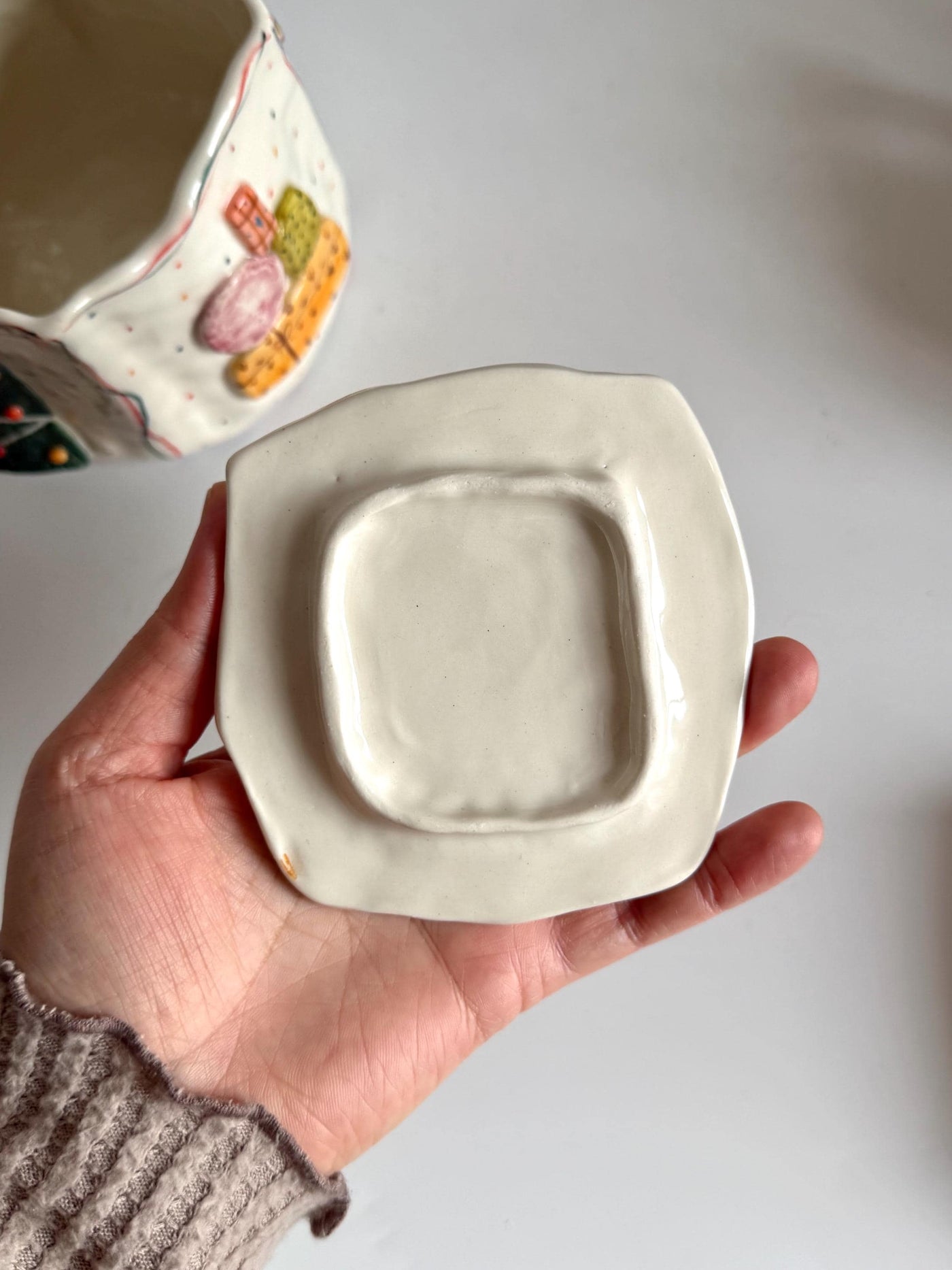 Christmas Ceramic Jar Design 1