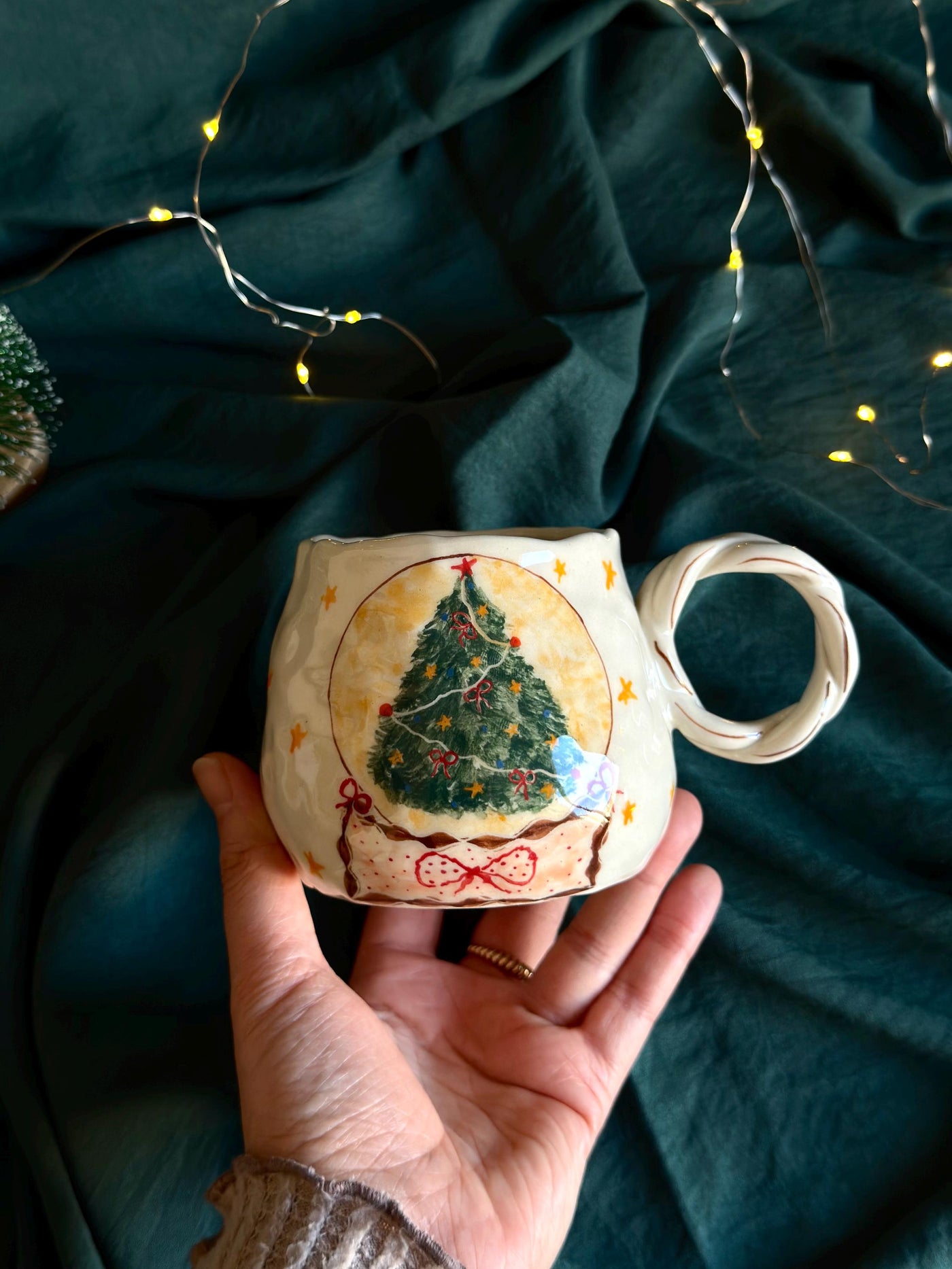 Christmas Snow Globe Mug