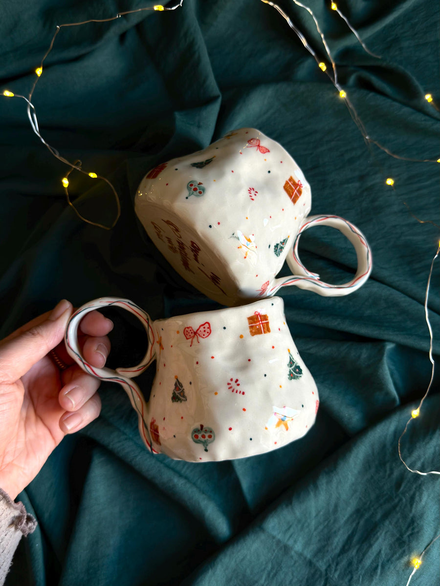 Cute Minimalist Christmas Mug