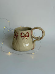 24k Gold Detailed Bows Mug