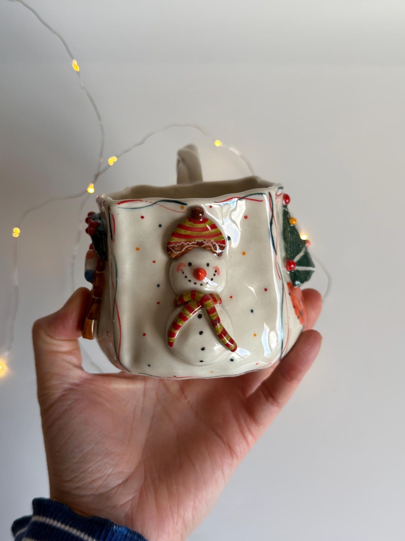 Christmas Theme Fireplace Mug
