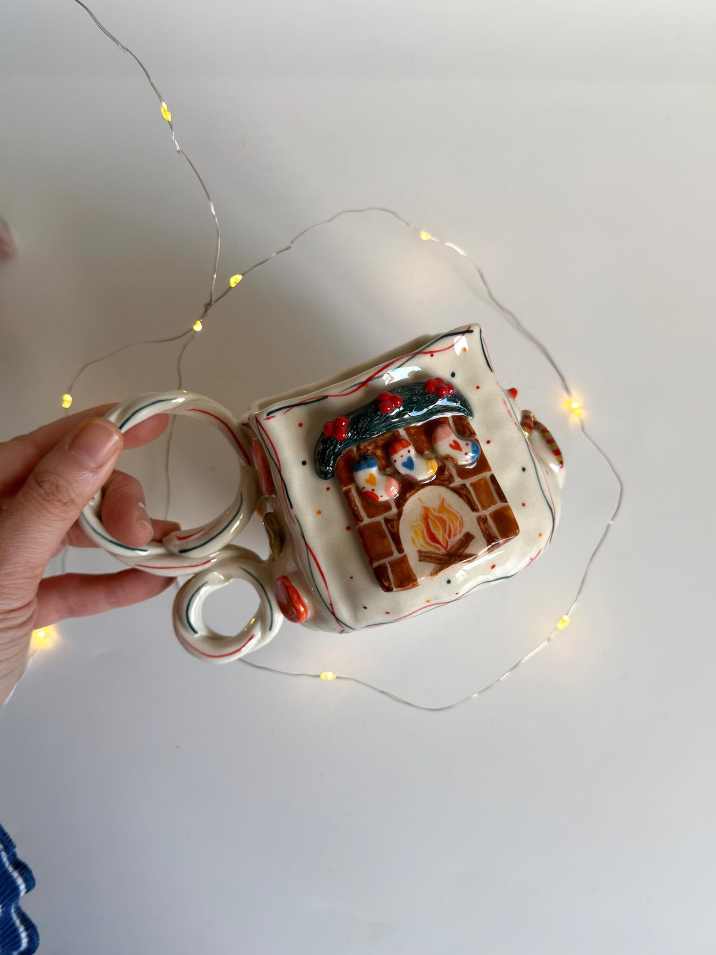 Christmas Theme Fireplace Mug