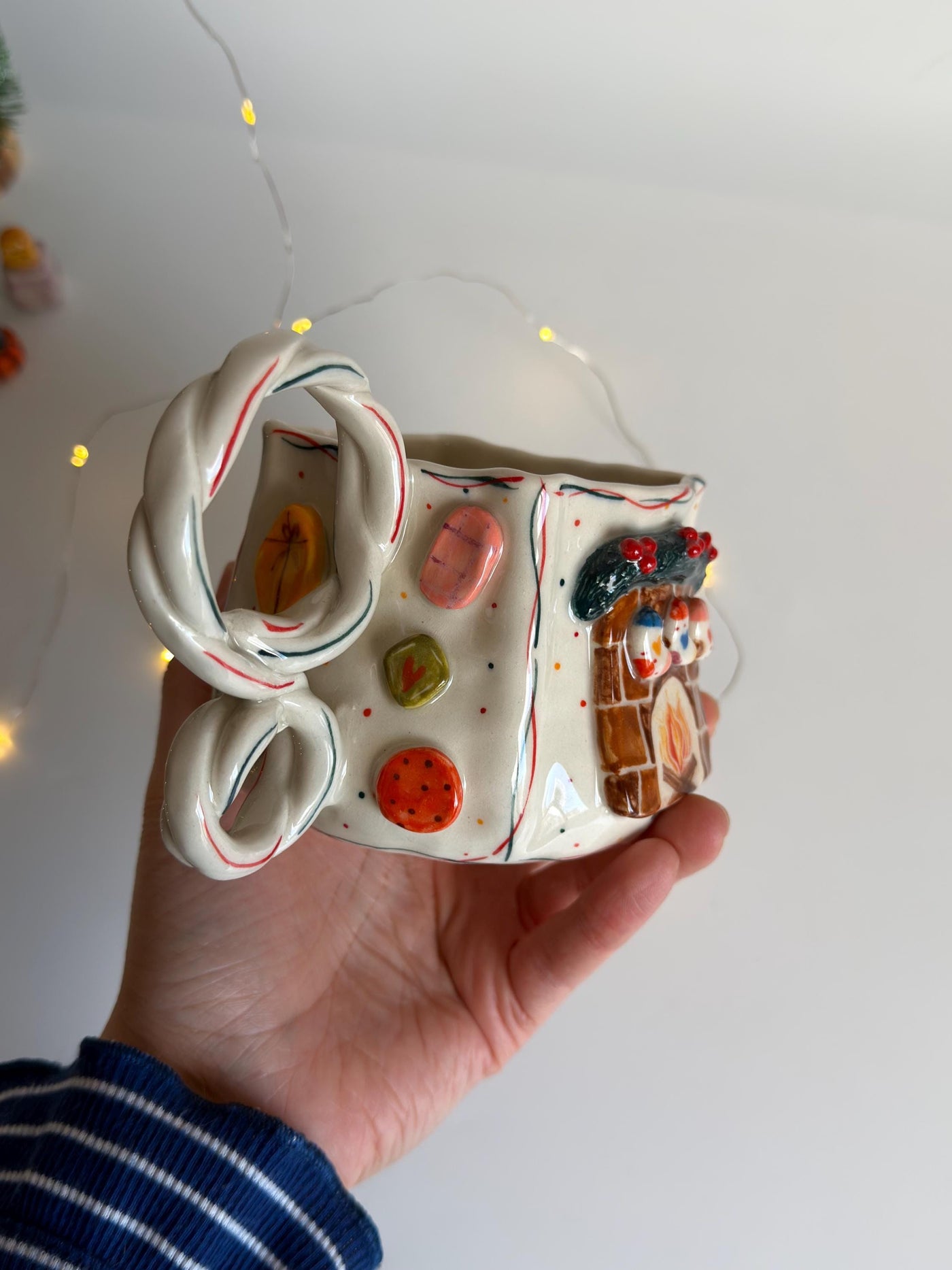 Christmas Theme Fireplace Mug