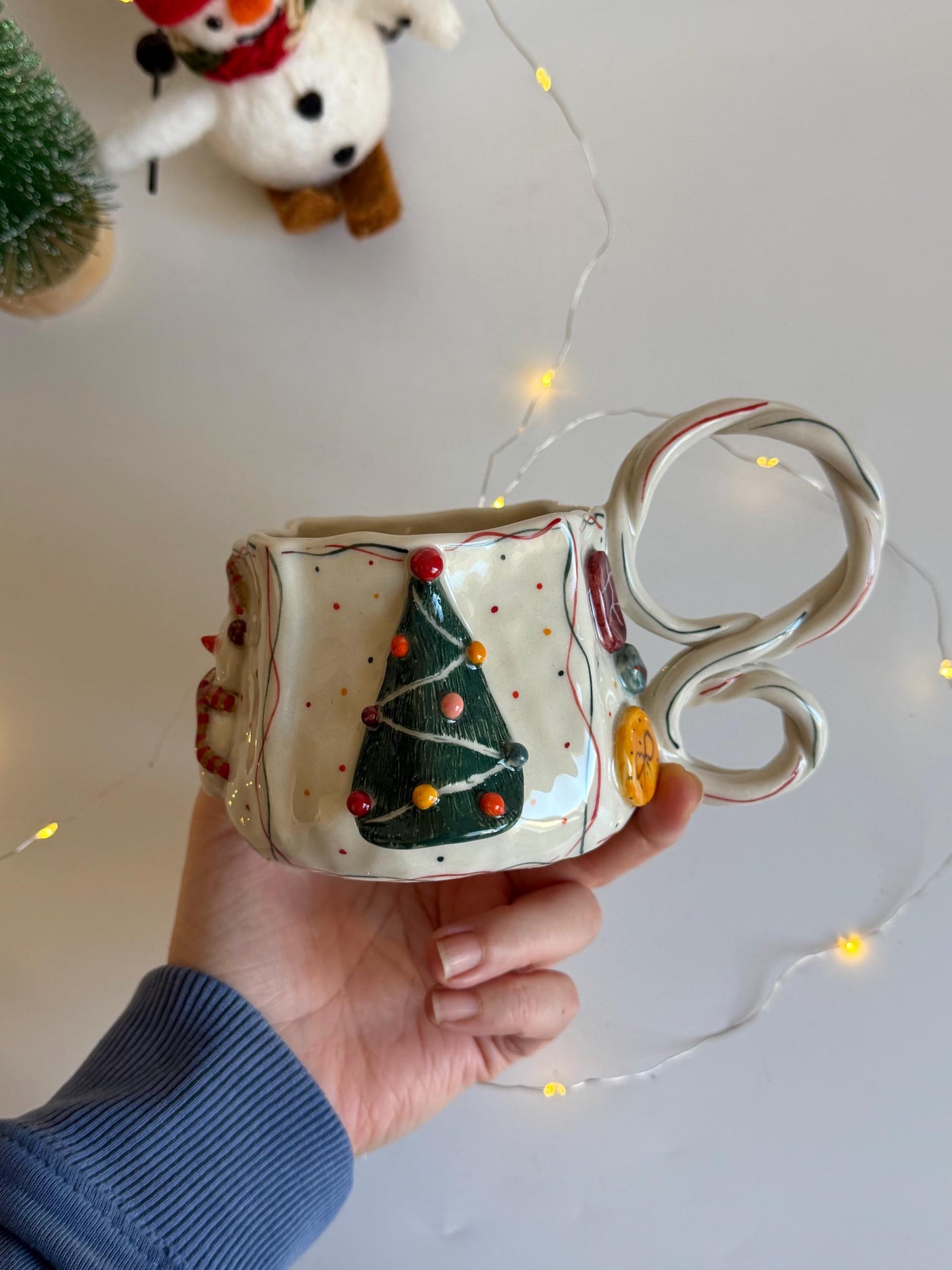 Christmas Theme Fireplace Mug