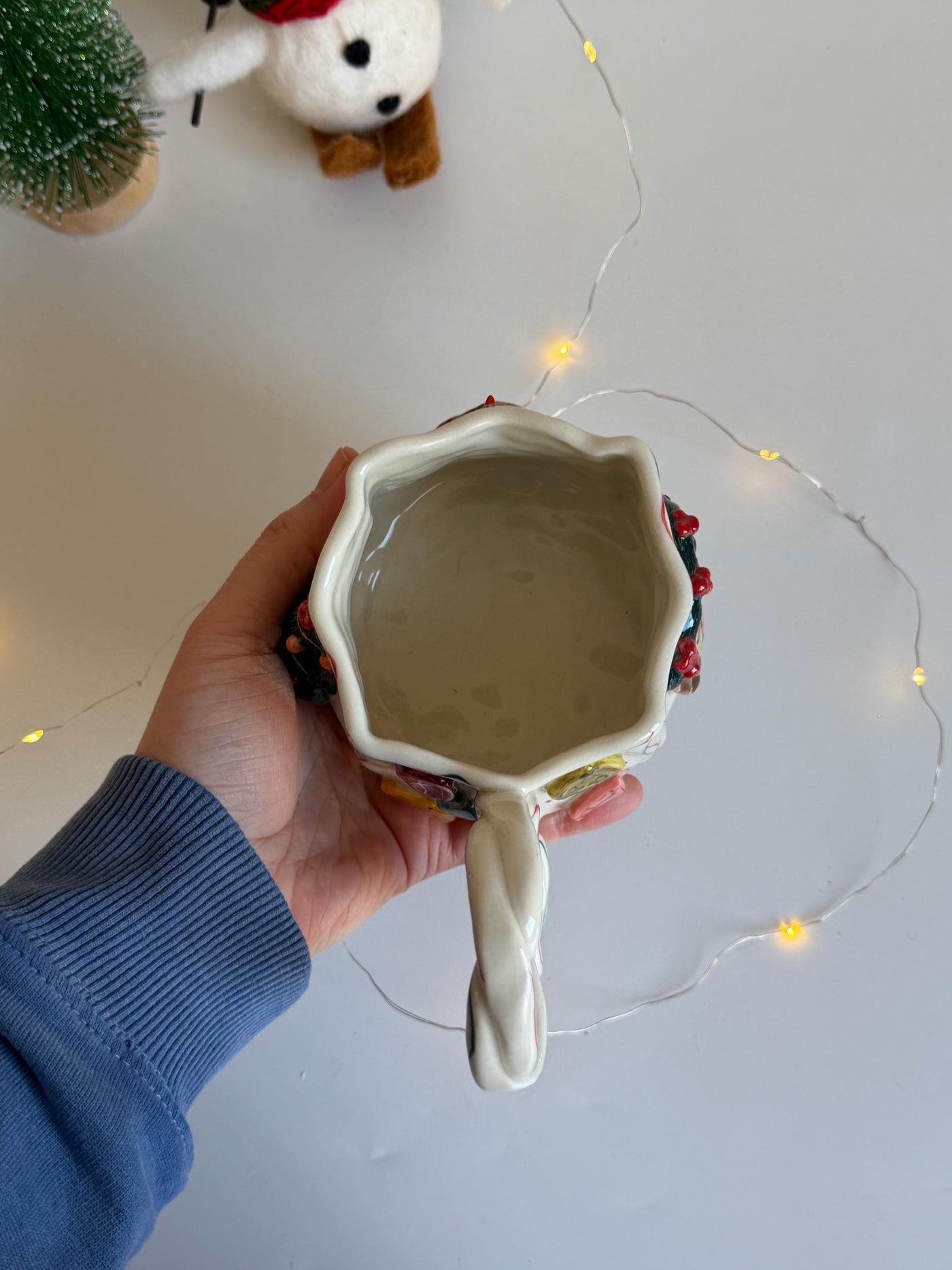 Christmas Theme Fireplace Mug
