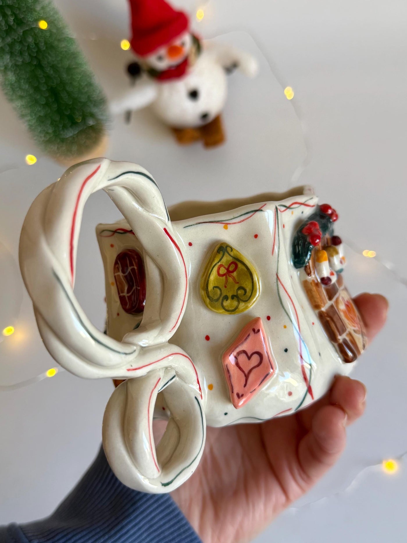Christmas Theme Fireplace Mug
