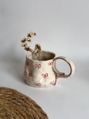 Cute Minimalist Red Bows Mug