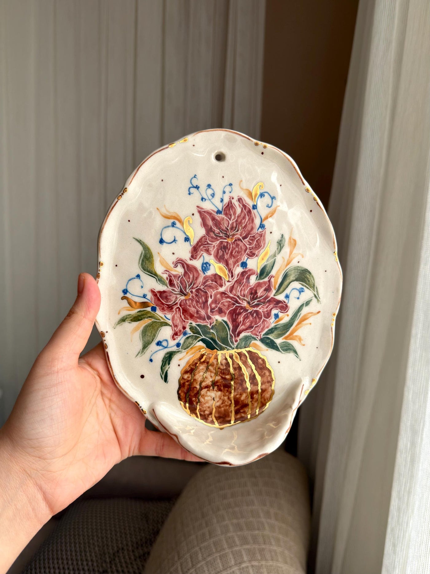 Gold Detail Floral Wall Shelf