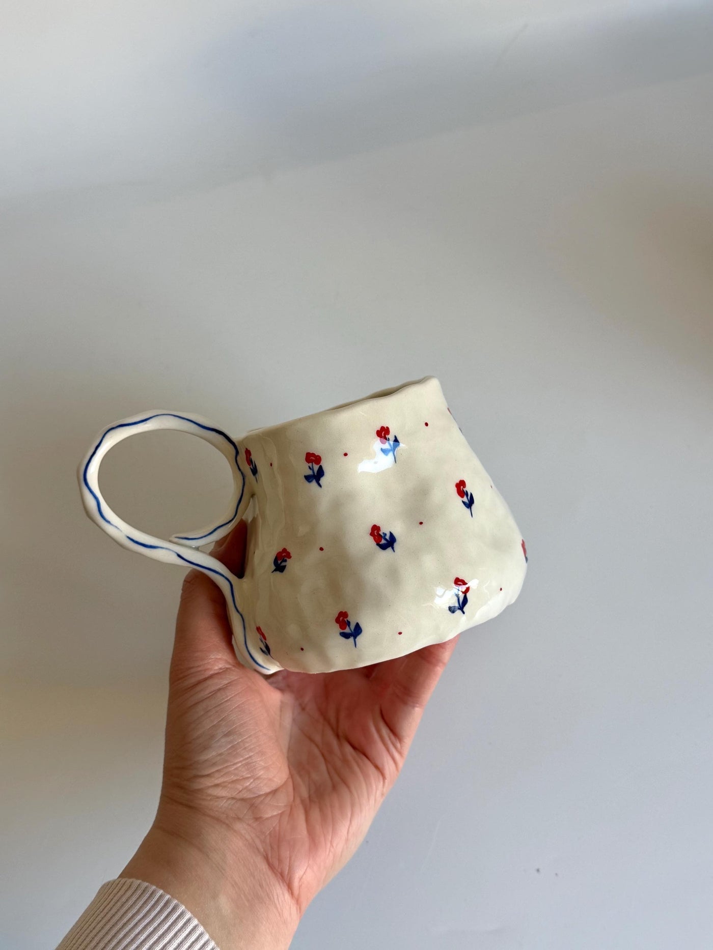Cute Minimalist Poppy Flower Mug