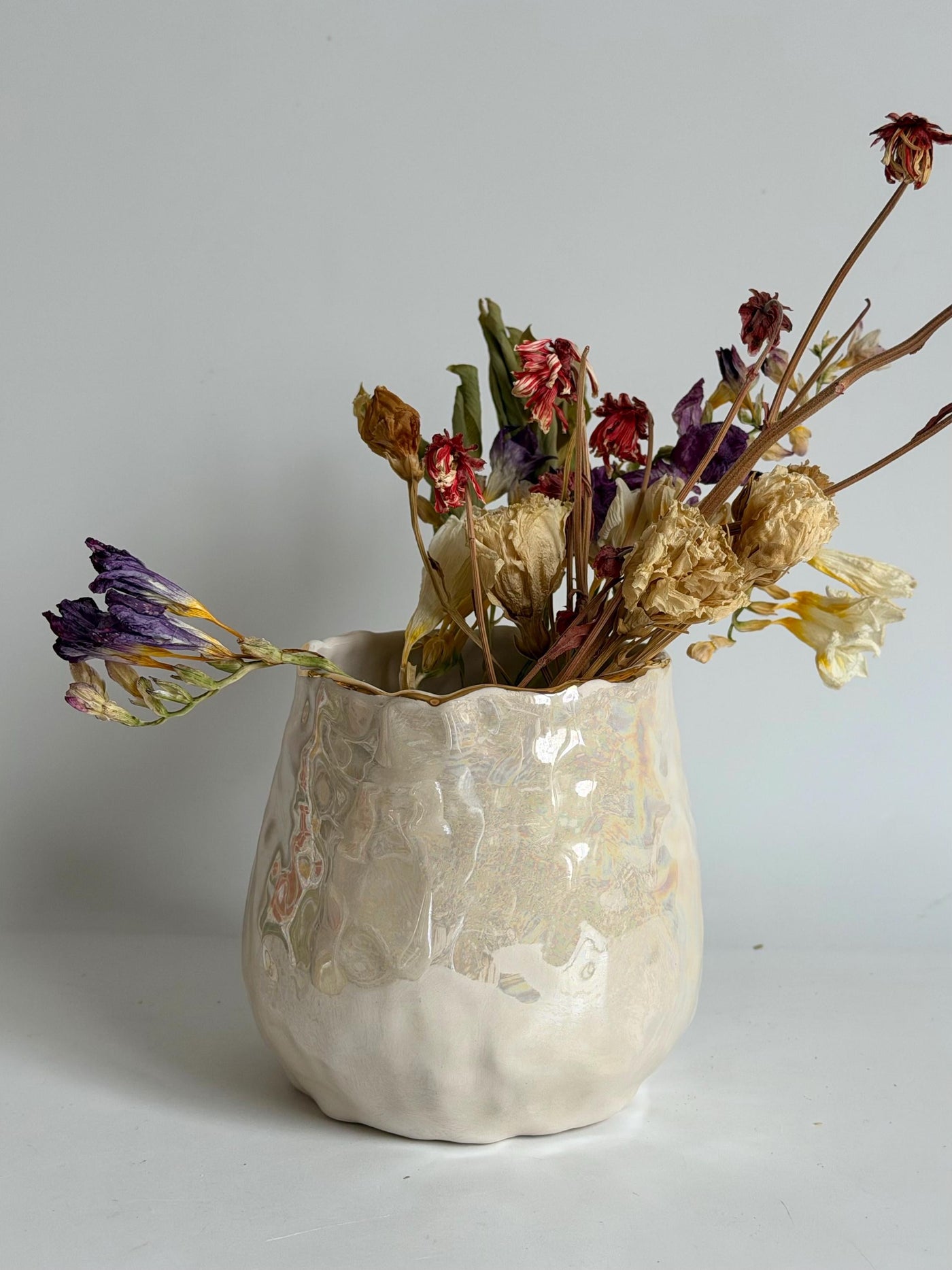 Pearl Effect and 24K Gold Basic Mini Vase