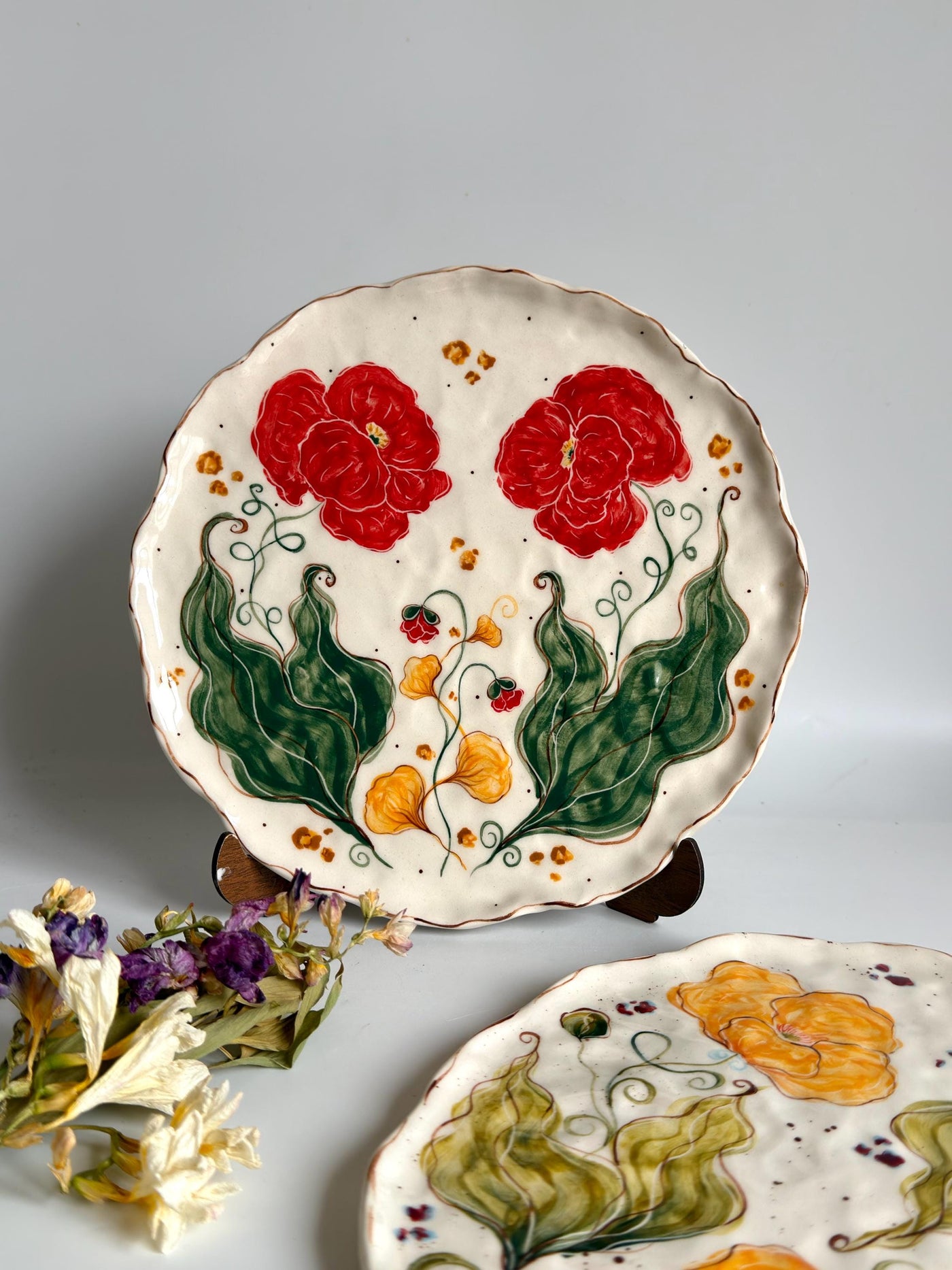 Red Poppies Flat Floral Serving