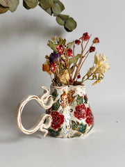 Red Roses and Gold Details Mug