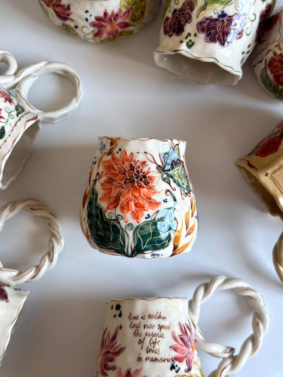 Dahlia Flowers Cup