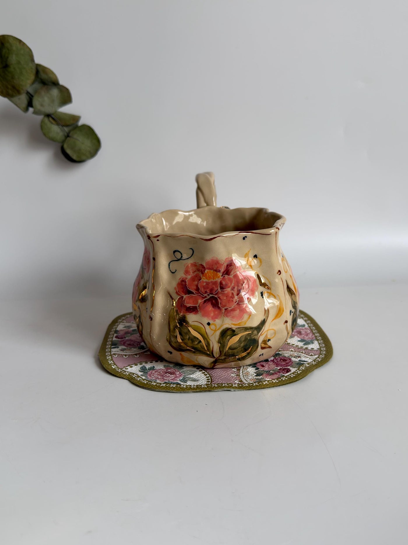Peony Design Mug wiht 3D Dragonfly Mug