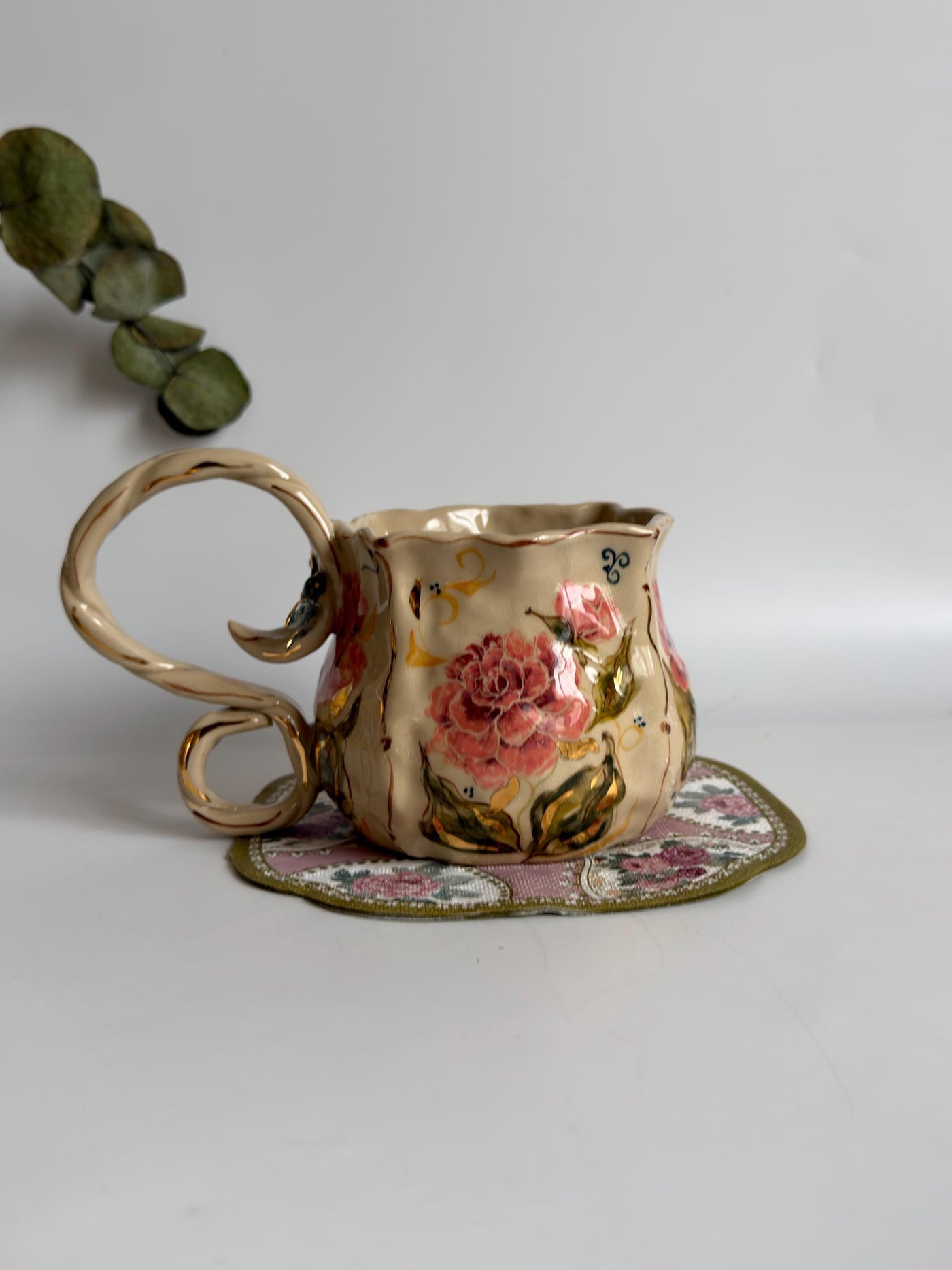 Peony Design Mug wiht 3D Dragonfly Mug