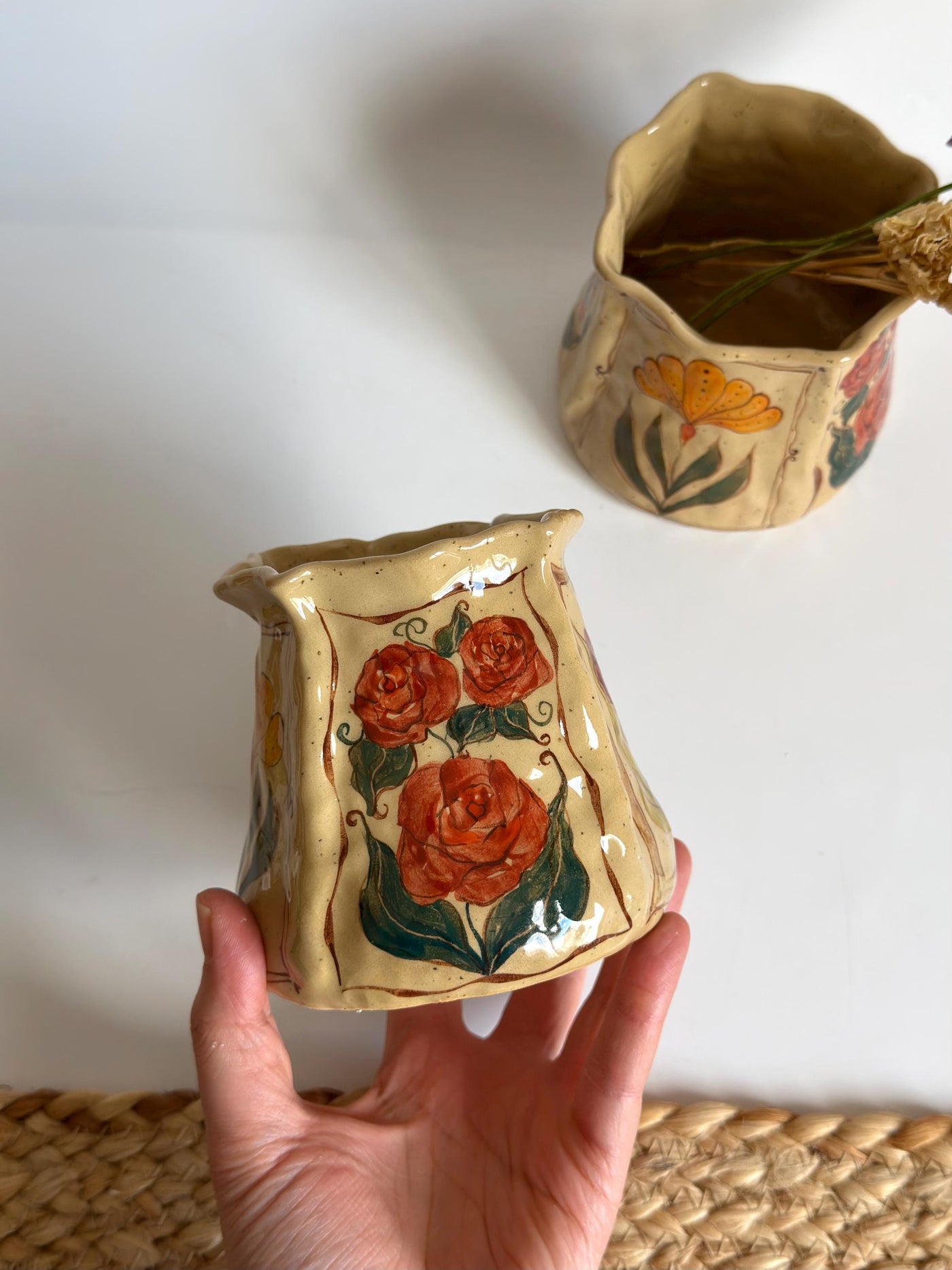 Rustic Tulip , Roses Floral Cup