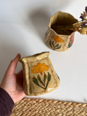 Rustic Tulip , Roses Floral Cup
