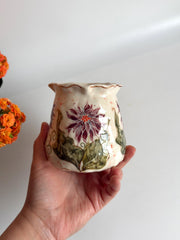 Tumbler with Cremon Flowers