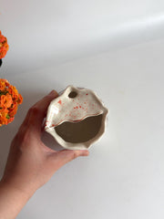Tumbler with Cremon Flowers