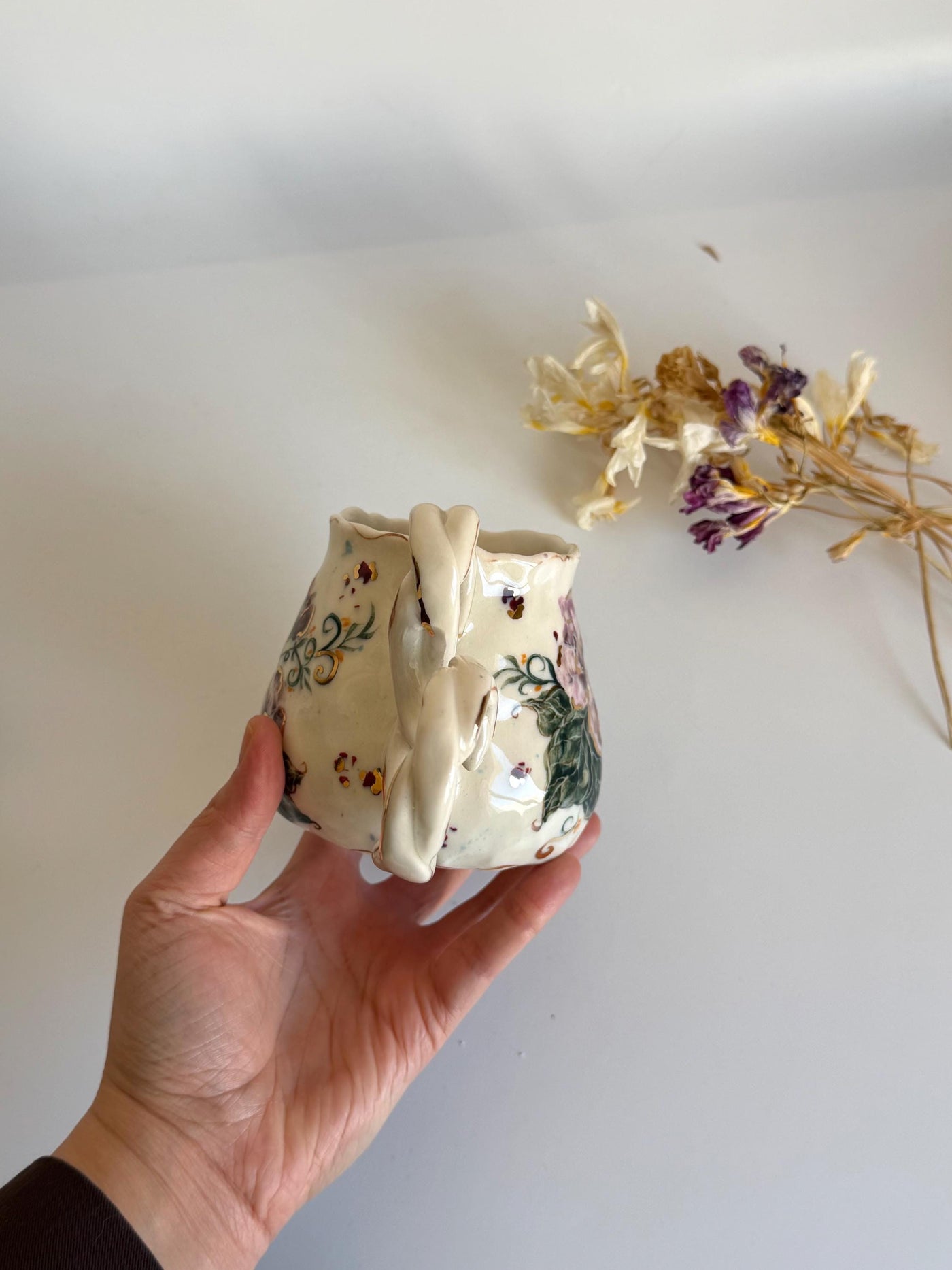 Creamer with Lilac Roses and Gold Details Mug