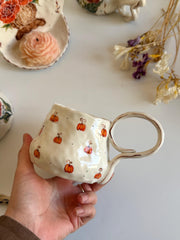 Cute Minimalist Pumpkin Halloween Mug