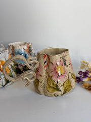 Dahlia Design Mug wiht Butterfly