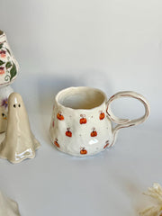 Cute Minimalist Pumpkin Halloween Mug