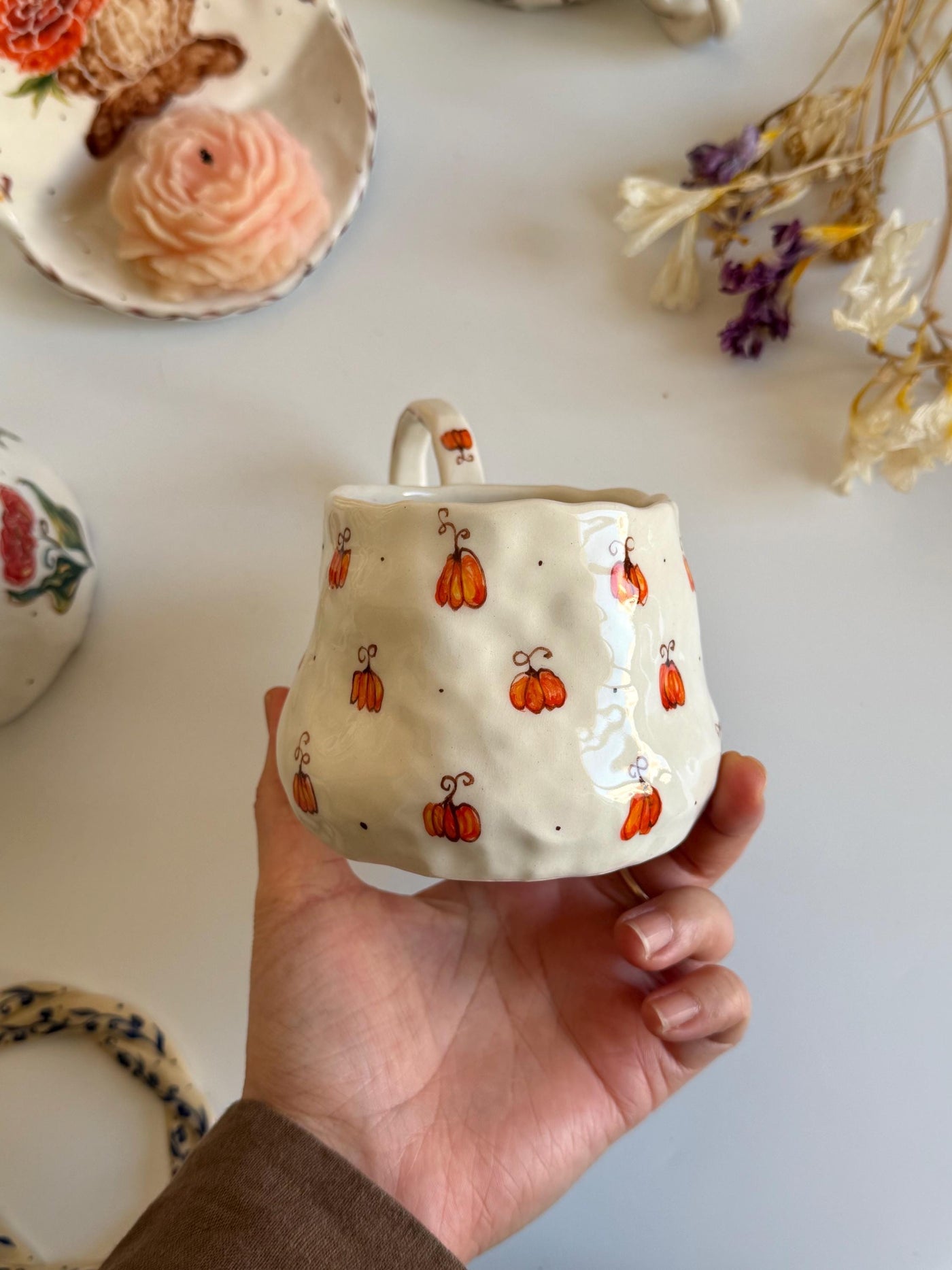 Cute Minimalist Pumpkin Halloween Mug