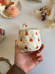 Cute Minimalist Pumpkin Halloween Mug