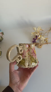Dahlia Design Mug wiht Butterfly