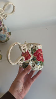 Red Roses and Gold Details Butterfly Mug