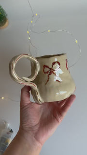 24k Gold Detailed Bows Mug